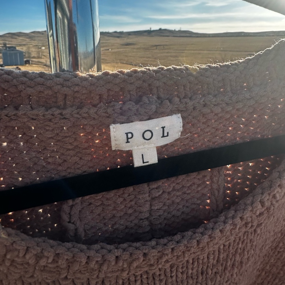POL Brown Sweater, Cream Crochet Sleeves, dark blue squares, lighter center - Picture 5 of 9